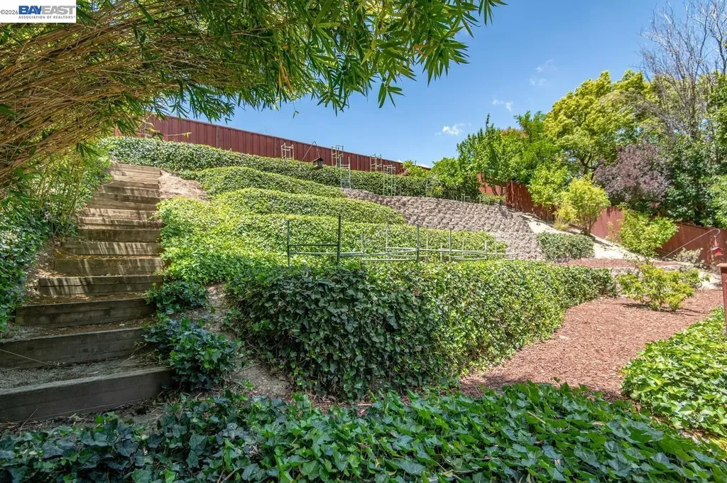 620 Amberwood Way Livermore CA 94551