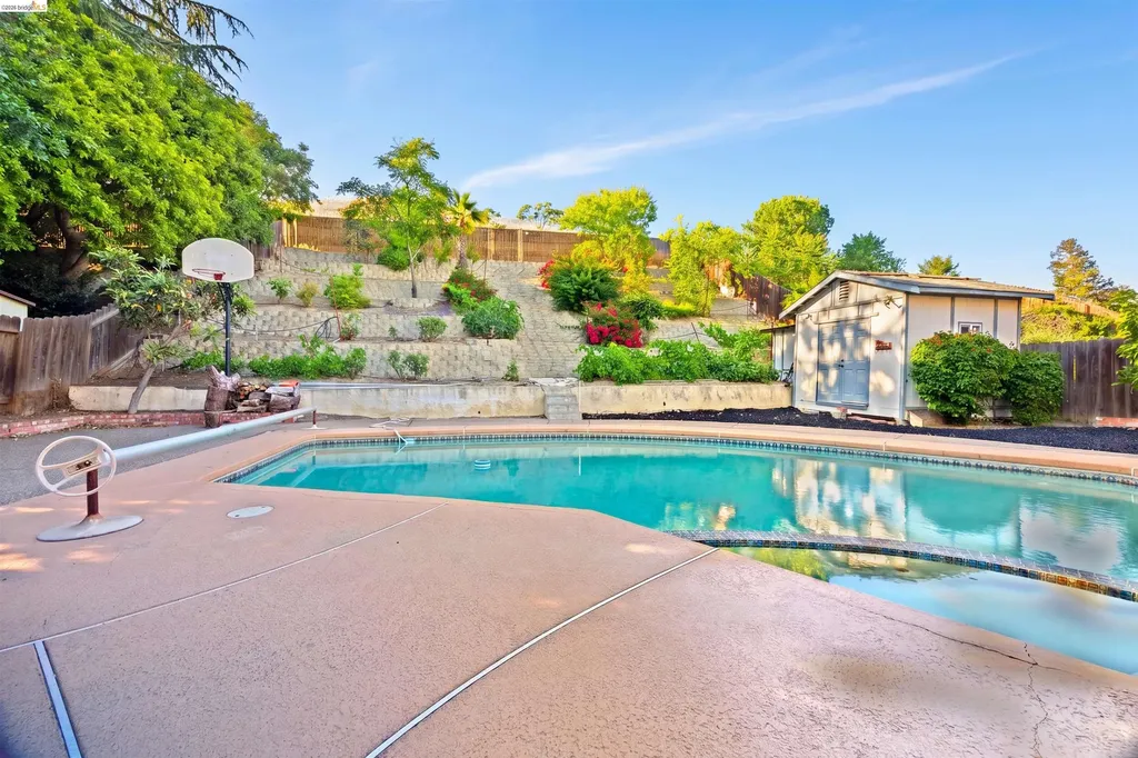14 Terranova Drive Antioch CA 94509
