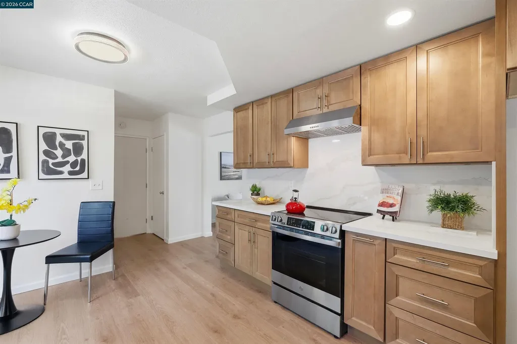 366 Sunnyslope Drive Fremont CA 94536