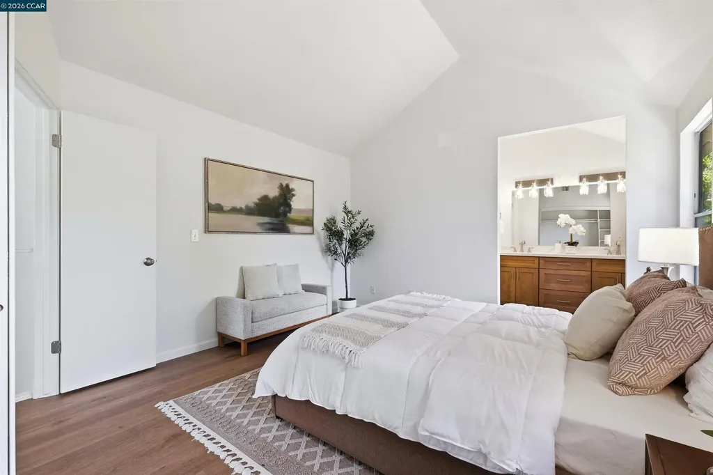 366 Sunnyslope Drive Fremont CA 94536