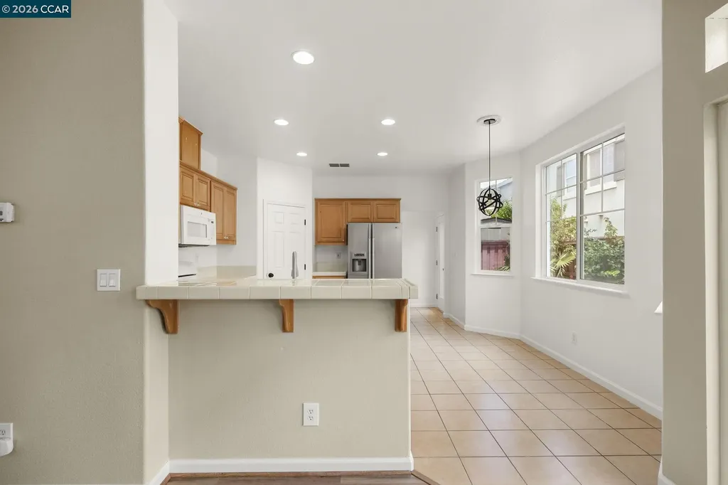 648 Rockspray Circle Pittsburg CA 94565
