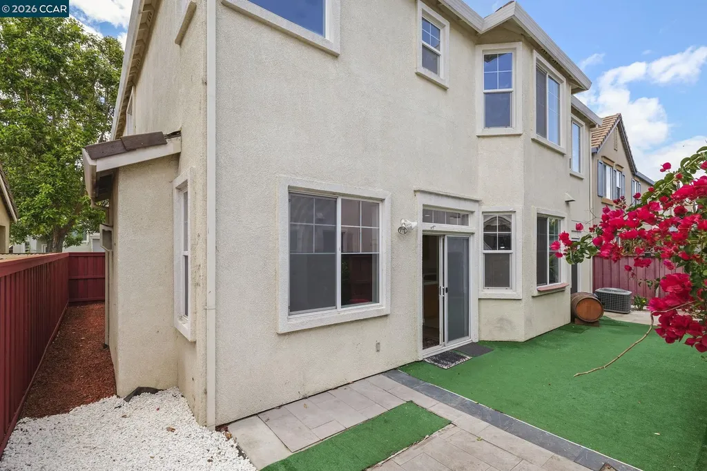 648 Rockspray Circle Pittsburg CA 94565