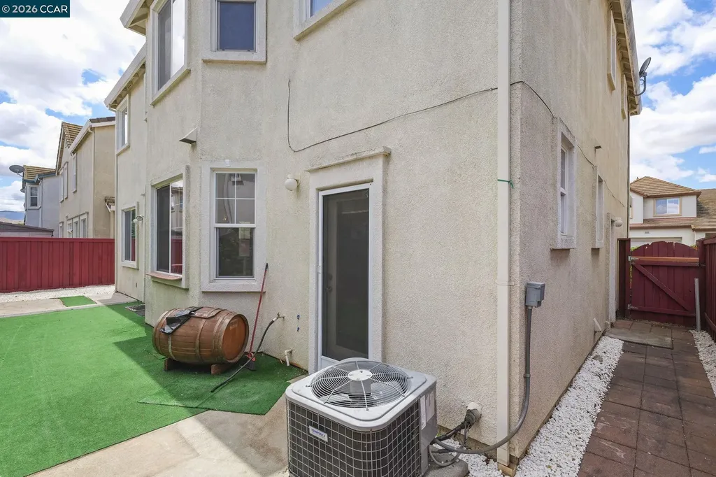 648 Rockspray Circle Pittsburg CA 94565