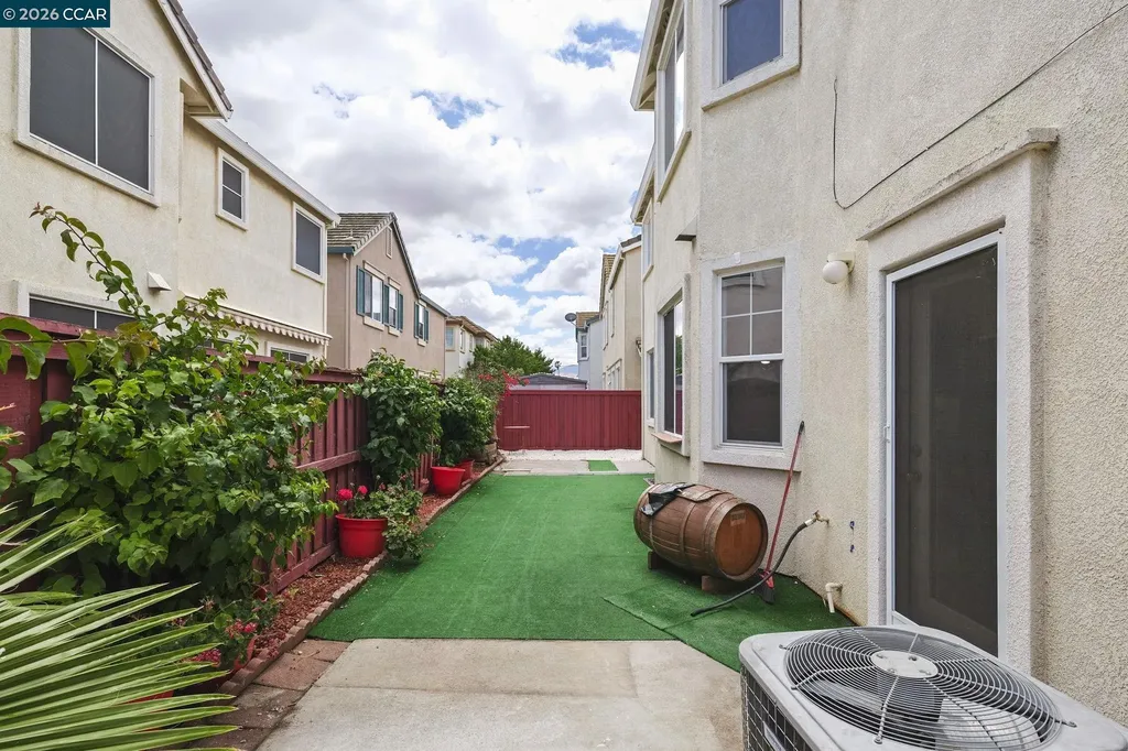 648 Rockspray Circle Pittsburg CA 94565