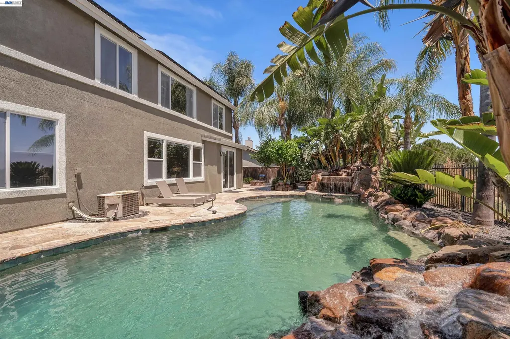 281 Country Club Drive Brentwood CA 94513
