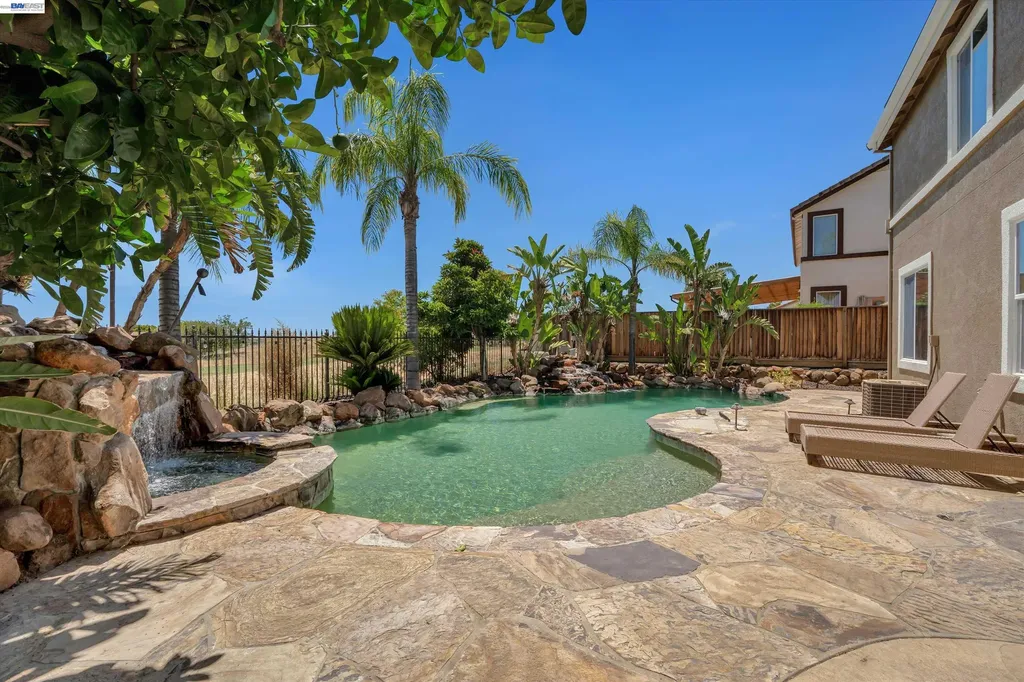 281 Country Club Drive Brentwood CA 94513