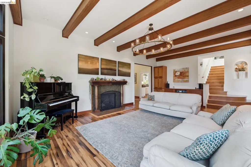 1196 Keith Avenue Berkeley CA 94708