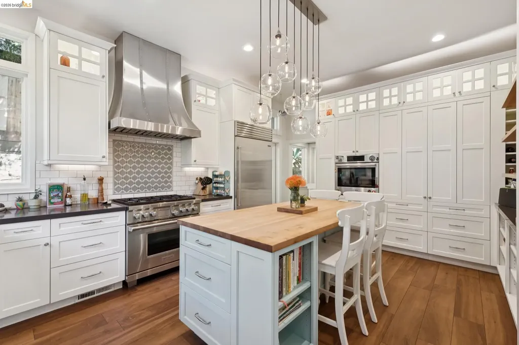 1196 Keith Avenue Berkeley CA 94708