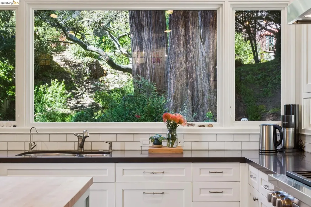 1196 Keith Avenue Berkeley CA 94708