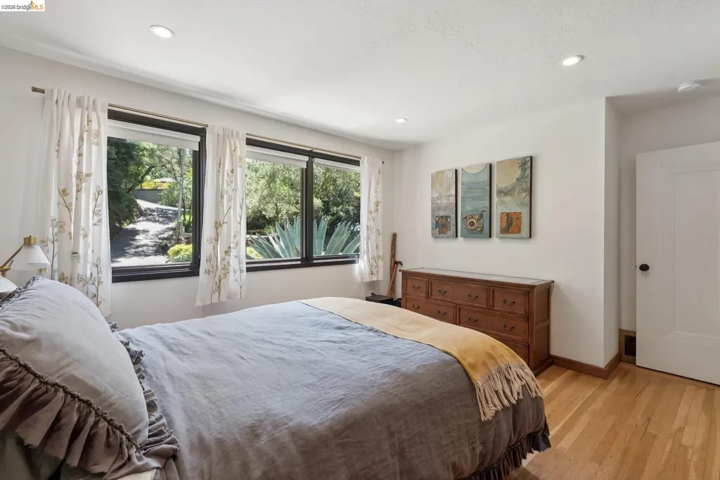 1196 Keith Avenue Berkeley CA 94708