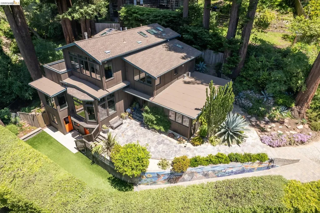 1196 Keith Avenue Berkeley CA 94708