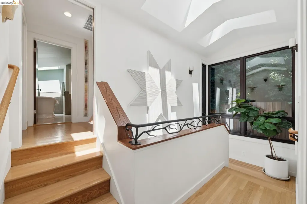 1196 Keith Avenue Berkeley CA 94708