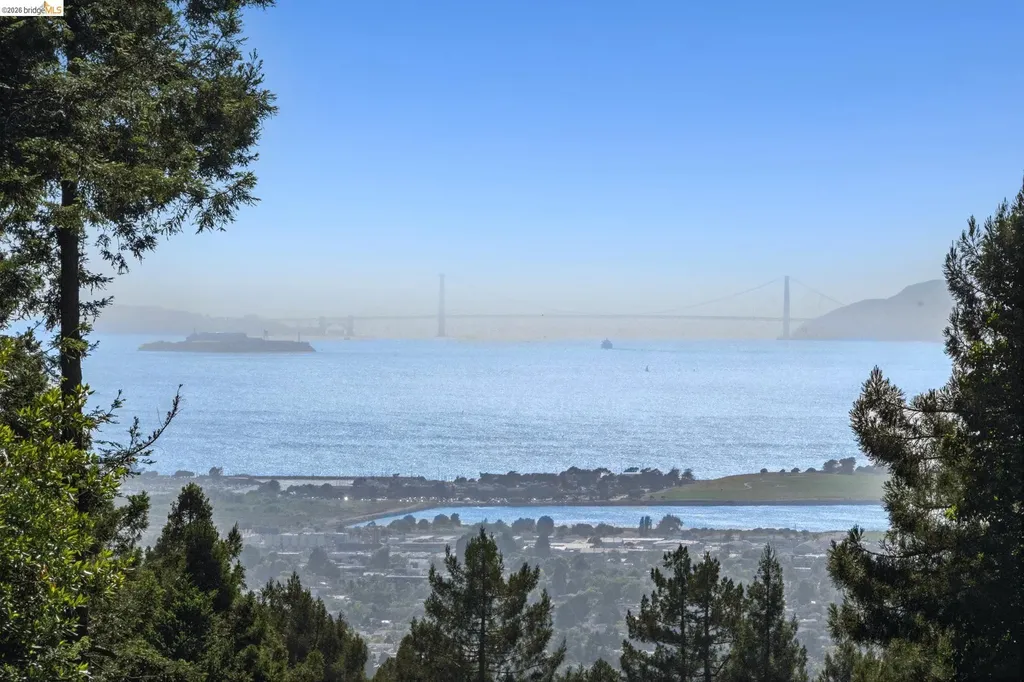 1196 Keith Avenue Berkeley CA 94708
