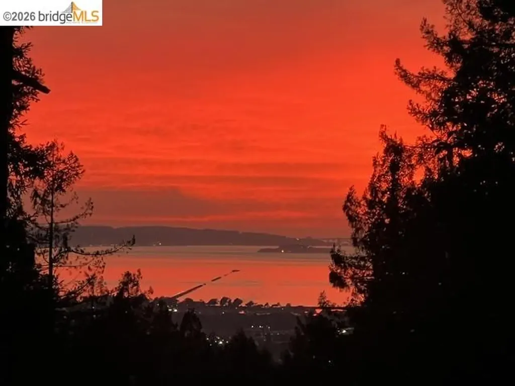 1196 Keith Avenue Berkeley CA 94708