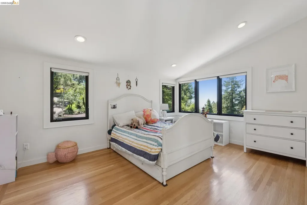 1196 Keith Avenue Berkeley CA 94708