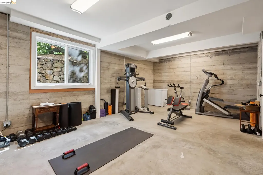 1196 Keith Avenue Berkeley CA 94708