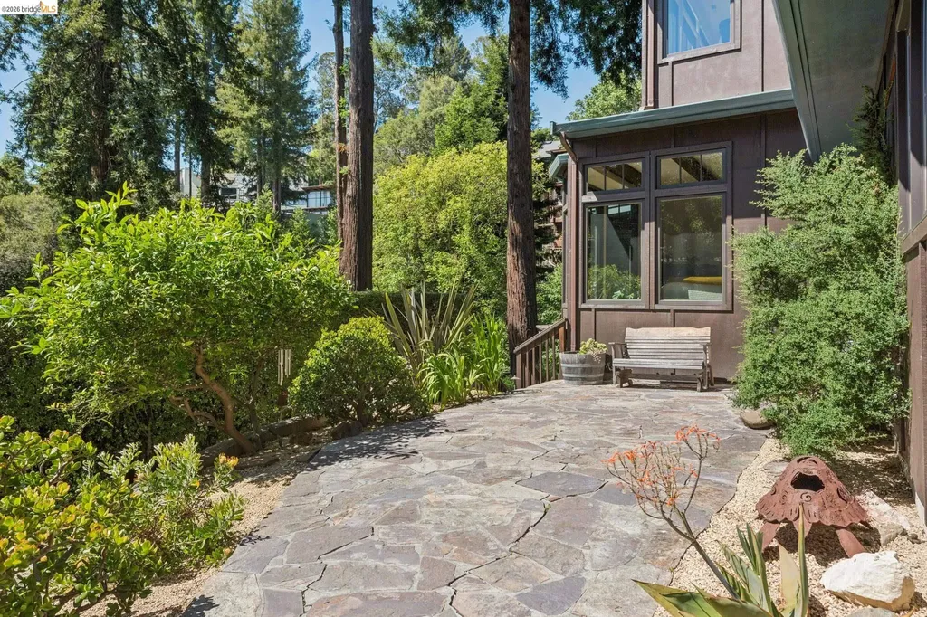 1196 Keith Avenue Berkeley CA 94708