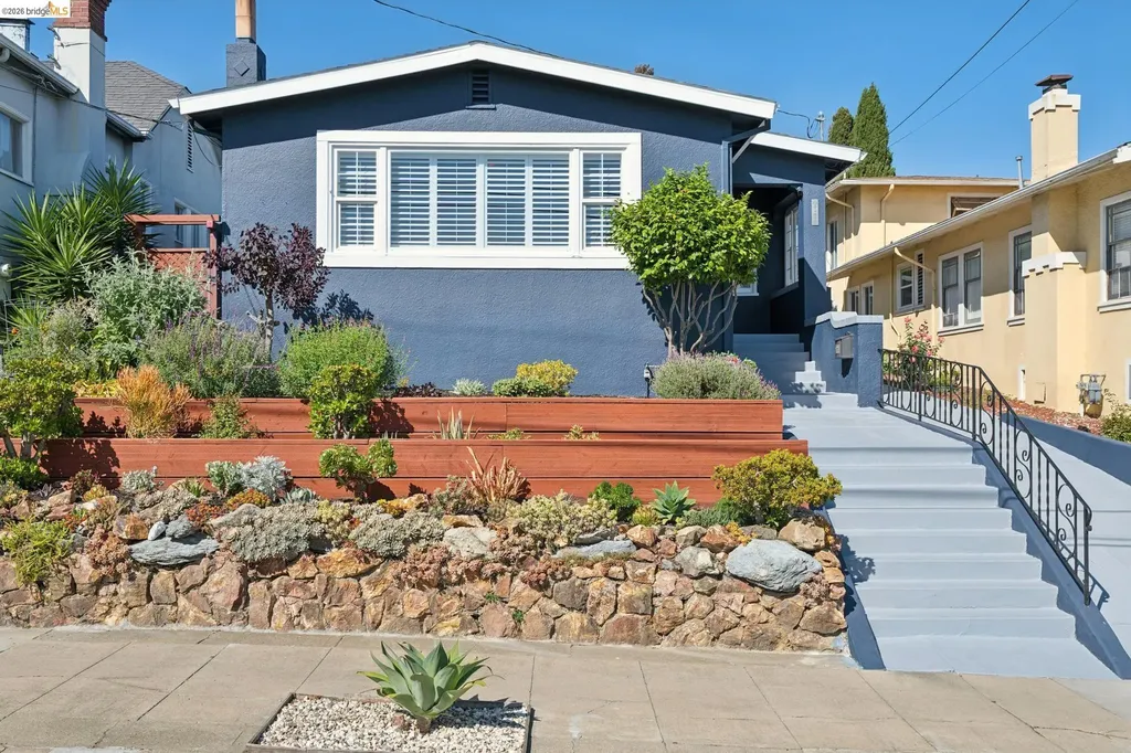 5208 Trask Street Oakland CA 94601