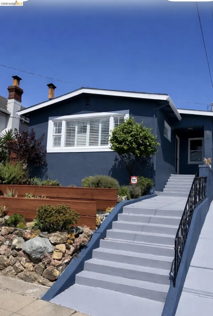 5208 Trask Street Oakland CA 94601