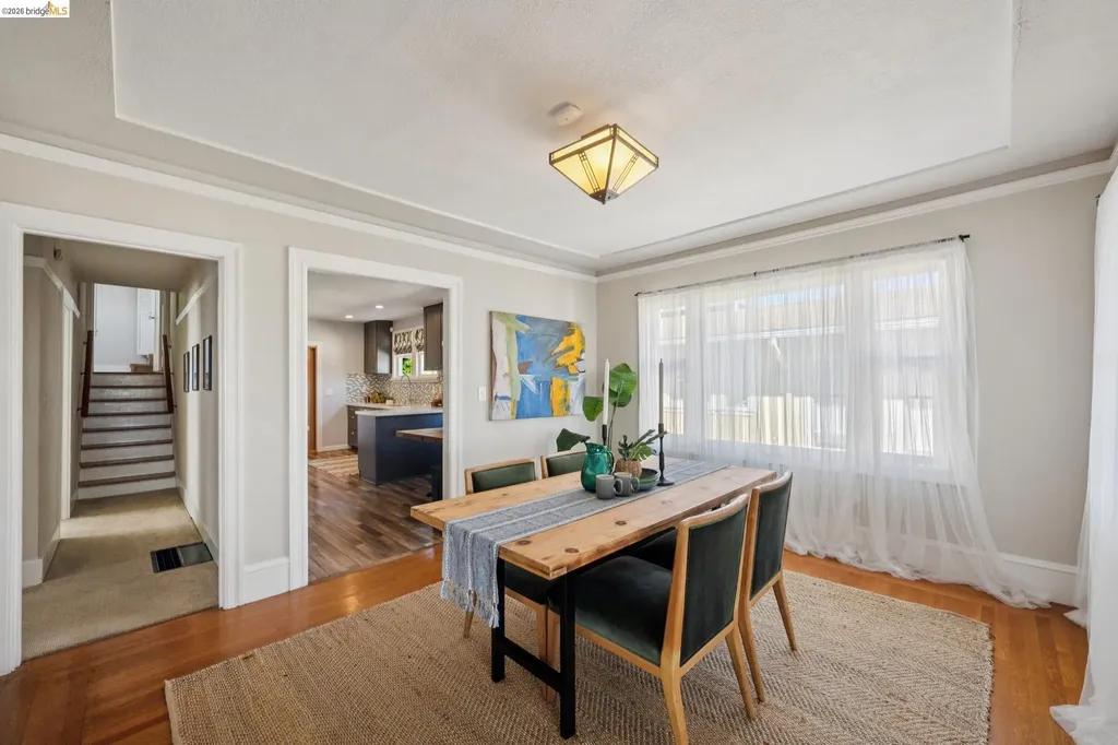 5208 Trask Street Oakland CA 94601