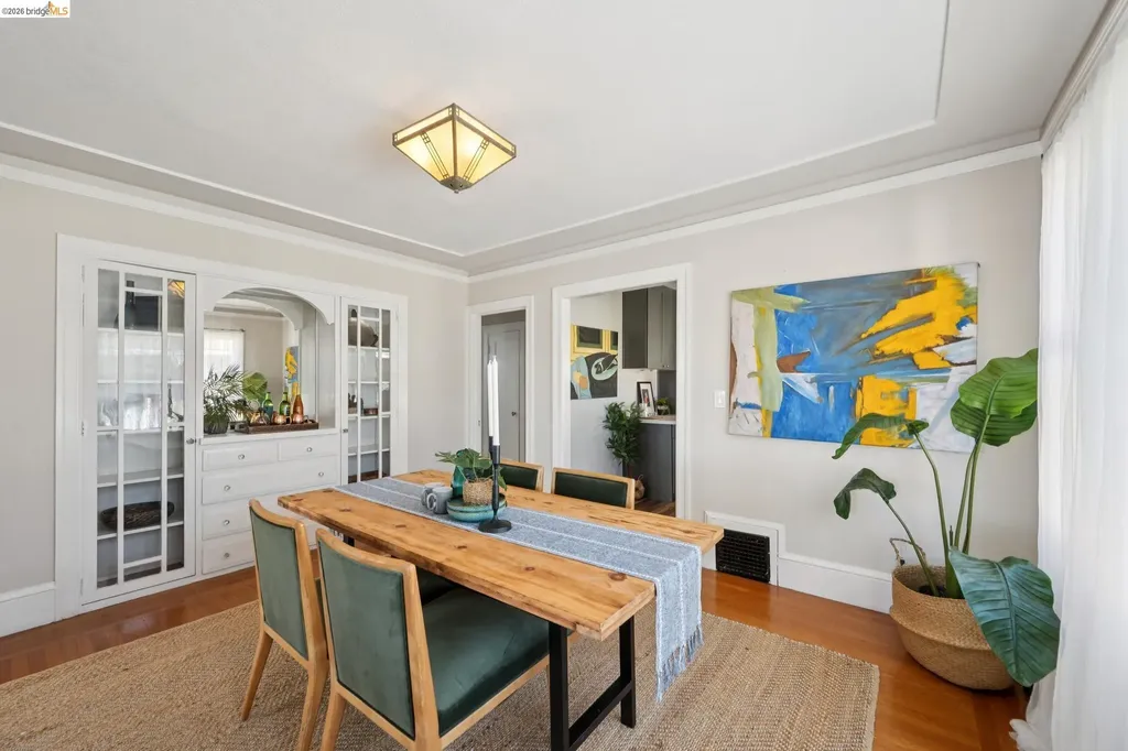 5208 Trask Street Oakland CA 94601