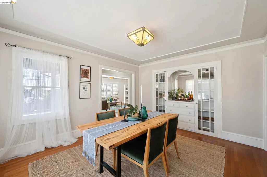 5208 Trask Street Oakland CA 94601