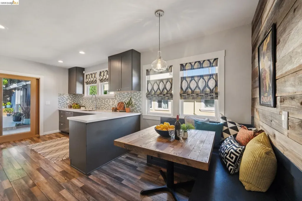 5208 Trask Street Oakland CA 94601