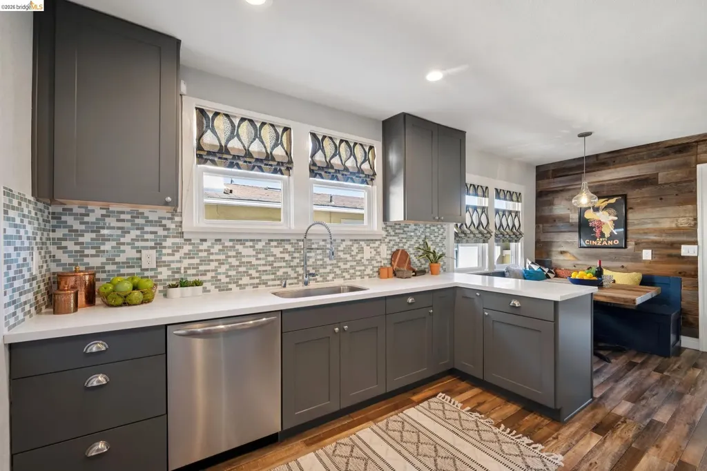 5208 Trask Street Oakland CA 94601