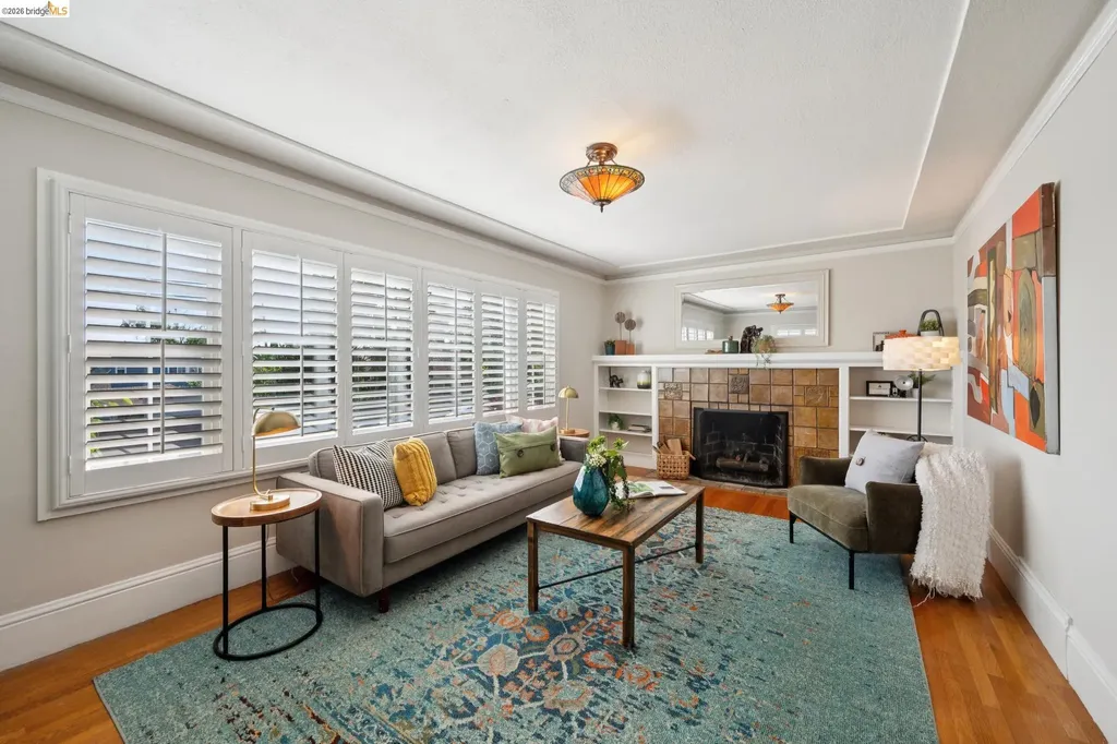 5208 Trask Street Oakland CA 94601