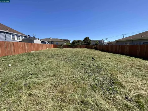 6626 Manila Avenue El Cerrito CA 94530