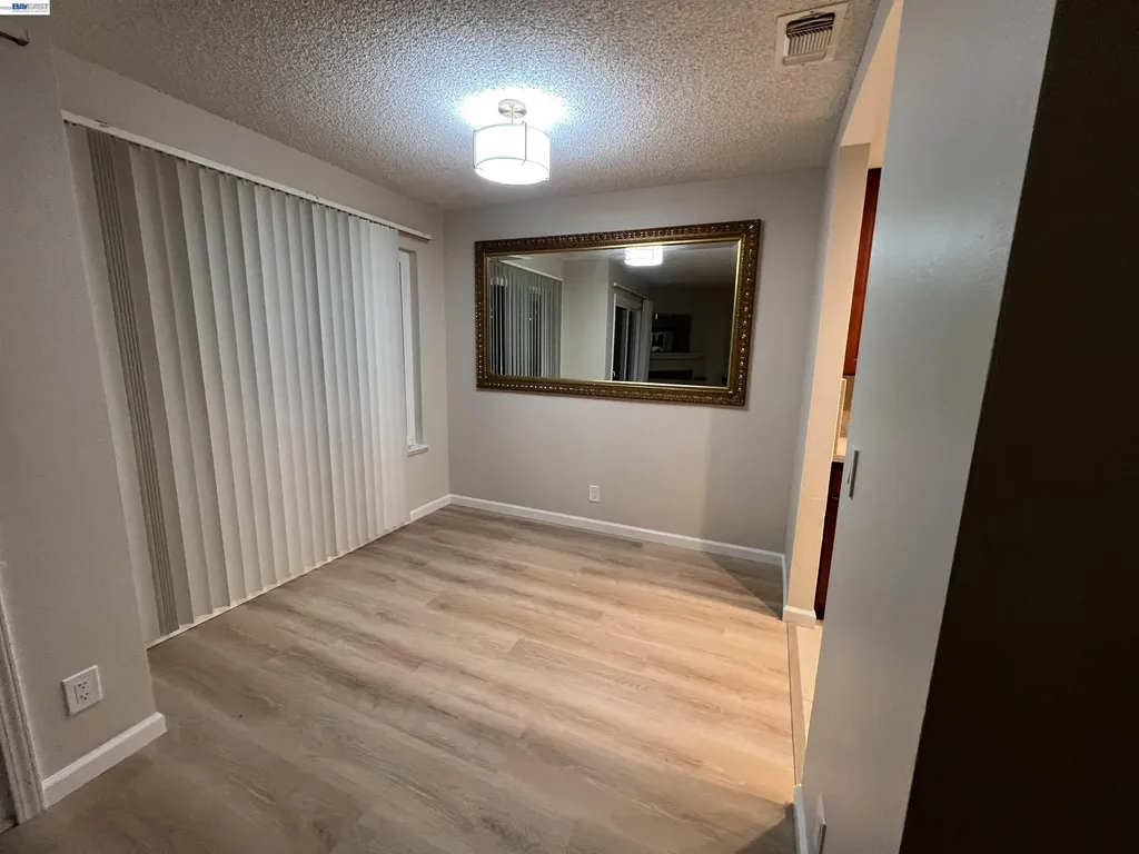4176 San Pablo Dam Road El Sobrante CA 94803