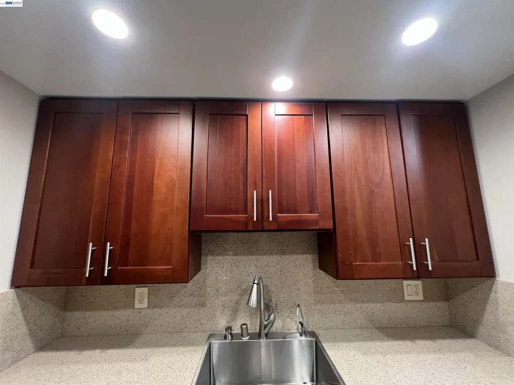 4176 San Pablo Dam Road El Sobrante CA 94803