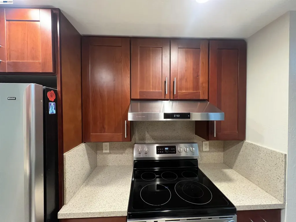 4176 San Pablo Dam Road El Sobrante CA 94803