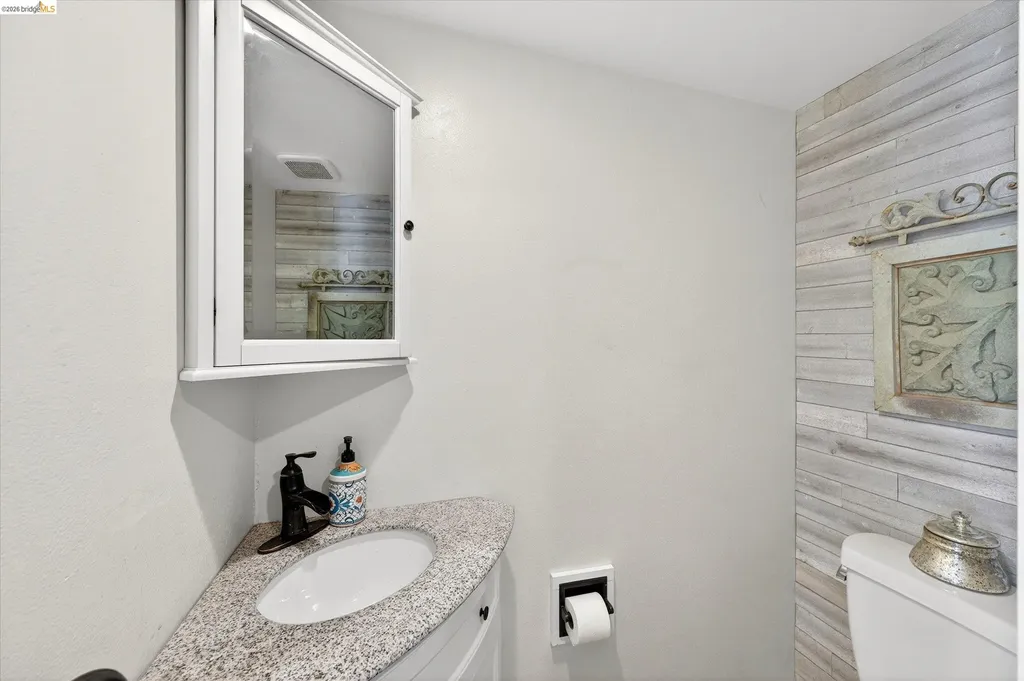 2458 Grimsby Drive Antioch CA 94509