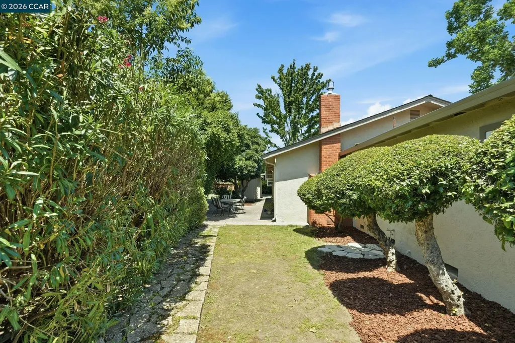 1645 Beckner Court Concord CA 94521