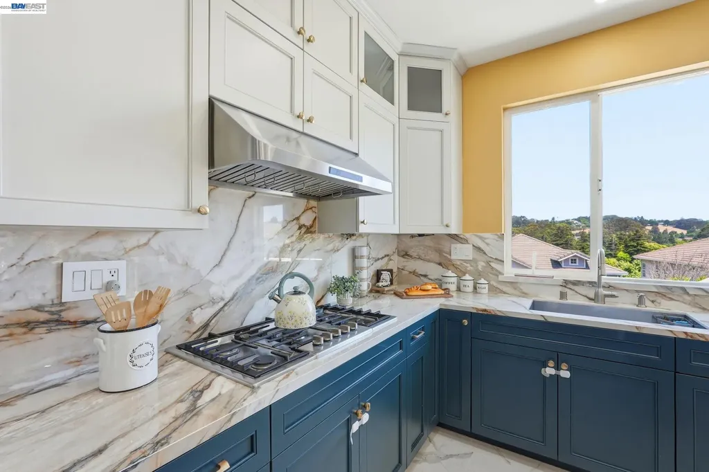 857 Bridgeway Circle El Sobrante CA 94803
