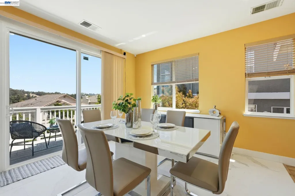 857 Bridgeway Circle El Sobrante CA 94803