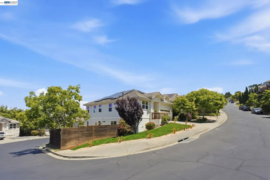 857 Bridgeway Circle El Sobrante CA 94803