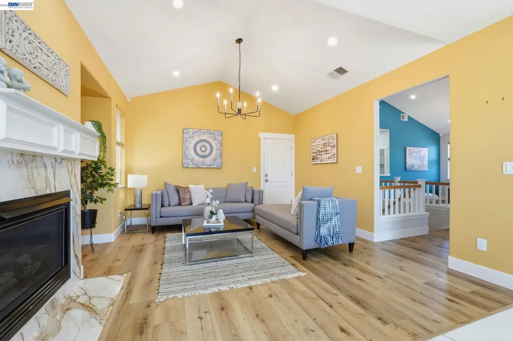 857 Bridgeway Circle El Sobrante CA 94803