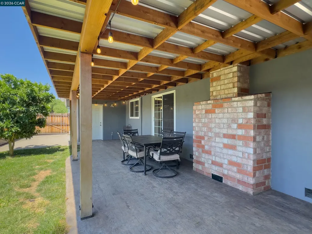 11 Encina Place Pittsburg CA 94565