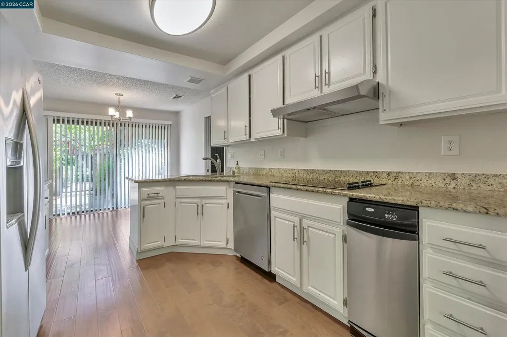 1956 Fair Ridge Court Walnut Creek CA 94597
