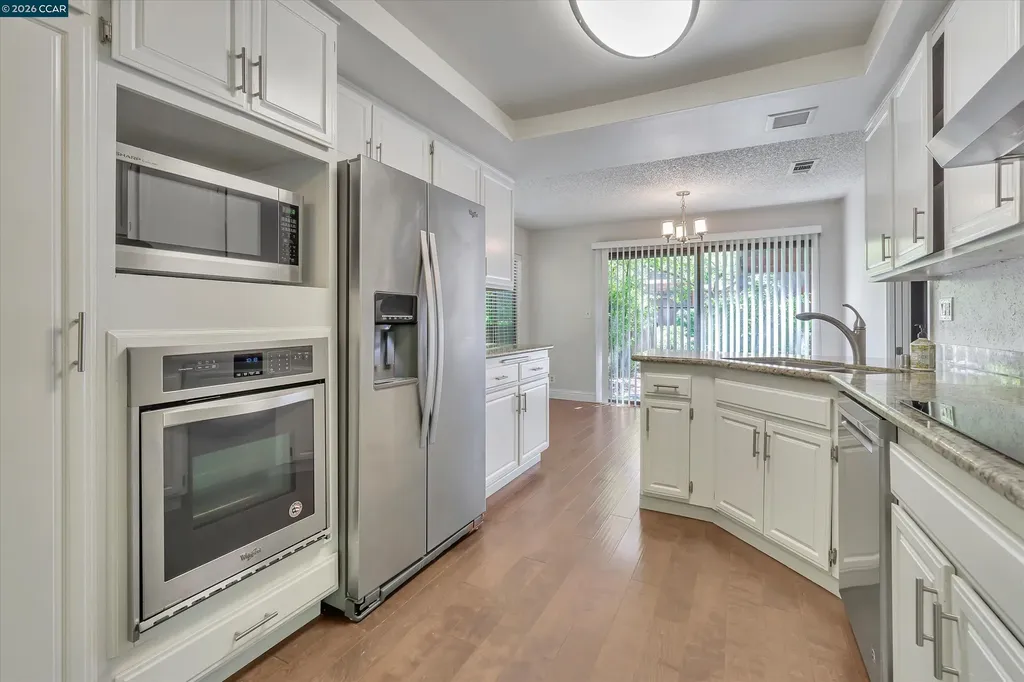 1956 Fair Ridge Court Walnut Creek CA 94597