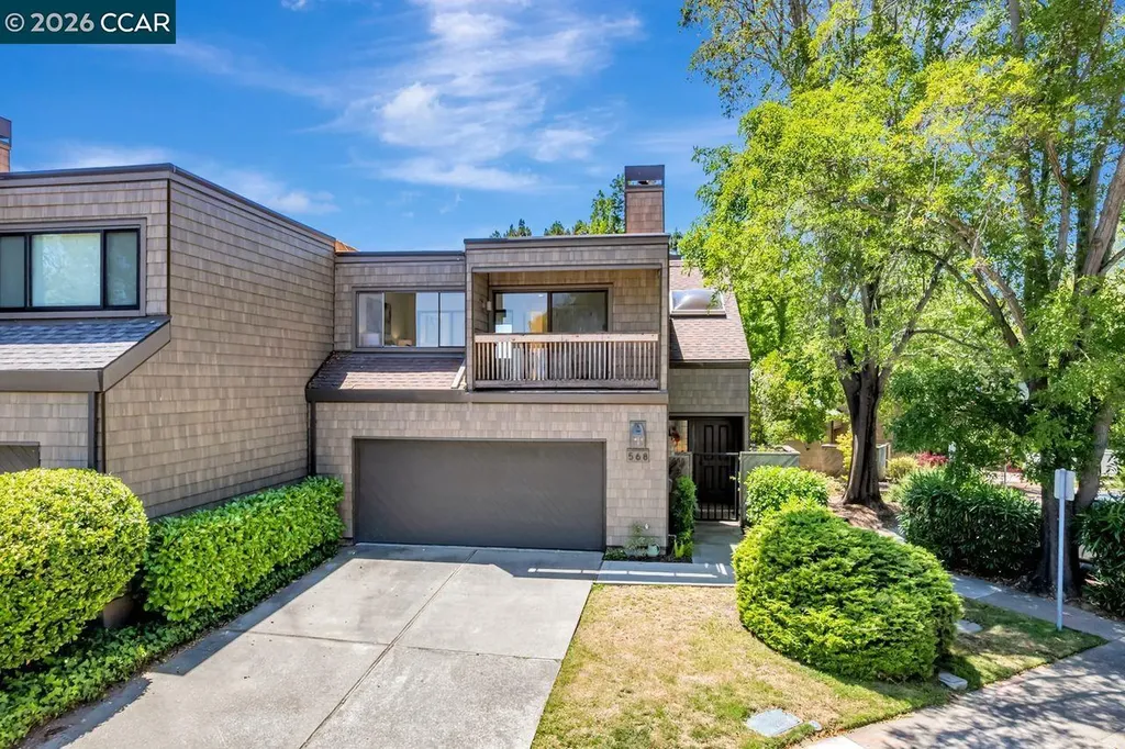 1956 Fair Ridge Court Walnut Creek CA 94597