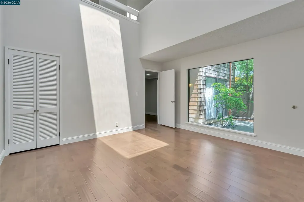 1956 Fair Ridge Court Walnut Creek CA 94597
