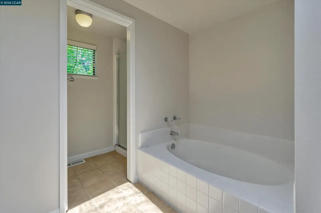 1956 Fair Ridge Court Walnut Creek CA 94597