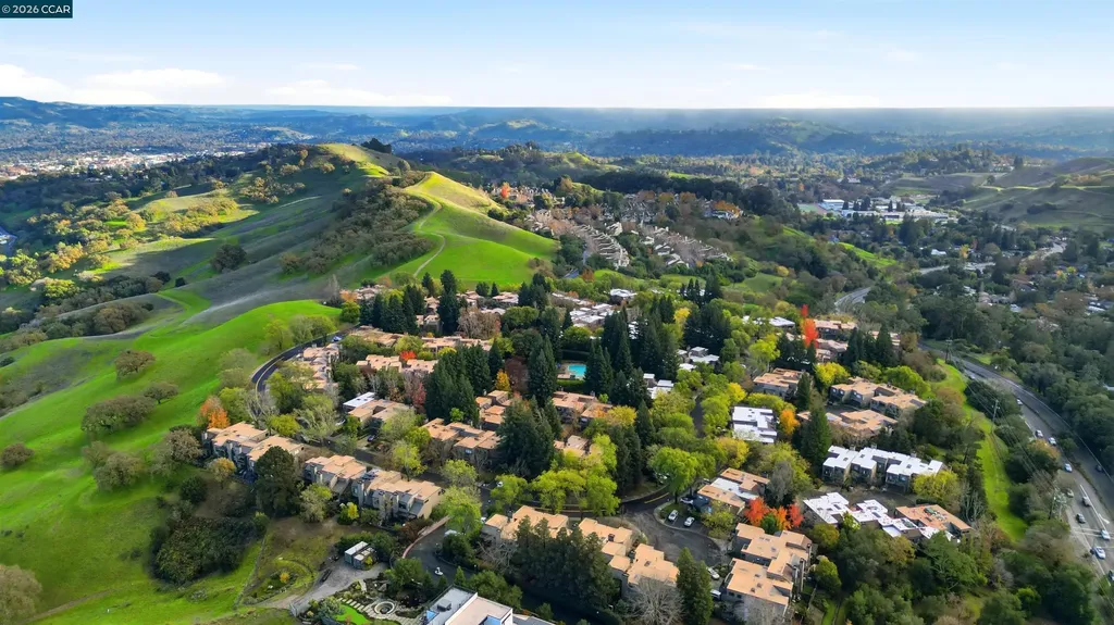 1956 Fair Ridge Court Walnut Creek CA 94597