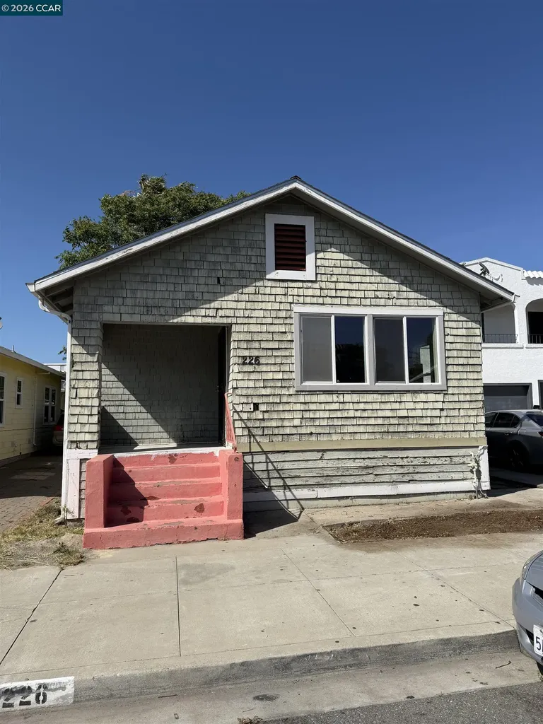 226 9th Street Pittsburg CA 94565