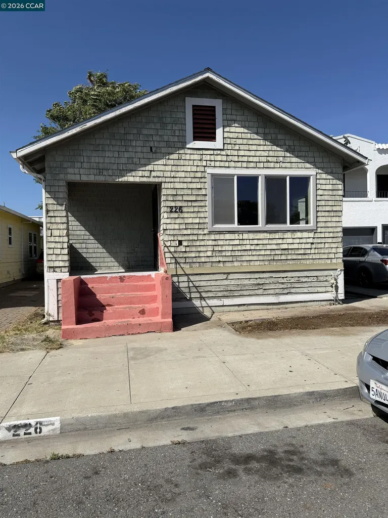 226 9th Street Pittsburg CA 94565