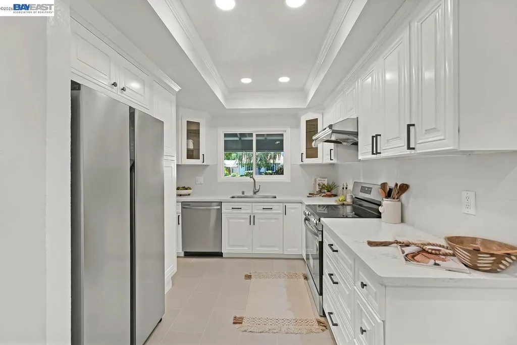 34352 Newton Court Fremont CA 94555