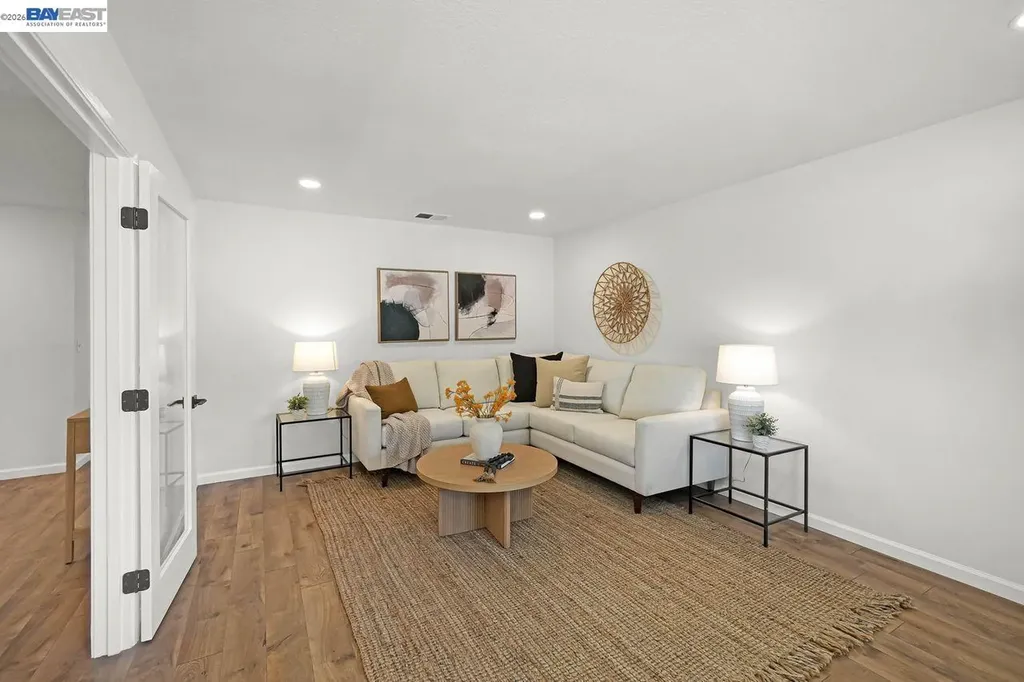 34352 Newton Court Fremont CA 94555